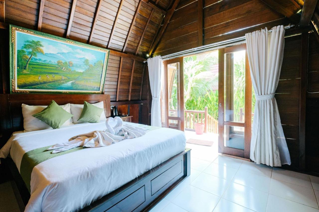 Adi Bungalow Nusa Penida Redpartner Ped Exterior photo